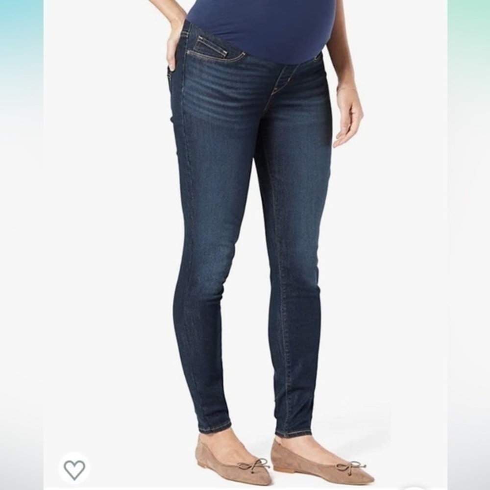 New Signature by Levi Strauss & Co. Gold Label Maternity Skinny Jeans
